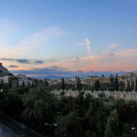 Apartment In The Center Of Athena Bagian luar foto