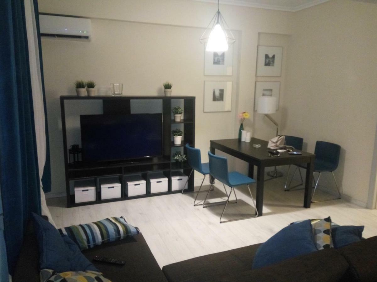 Apartment In The Center Of Athena Bagian luar foto